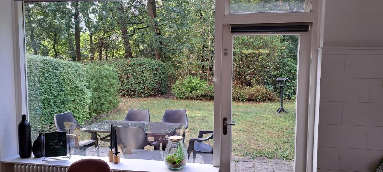 Knusse 5 Persoons Bungalow Hartje Veluwe Otterlo Exterior foto